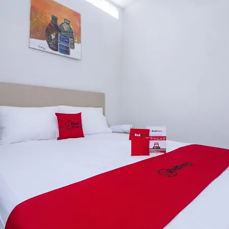 UROOMS Tanah Abang-2